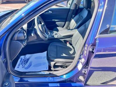 Alfa Romeo Giulia 2.2 Turbodiesel 160 CV AT8 Super Blu/Azzurro usata Pieve di Soligo