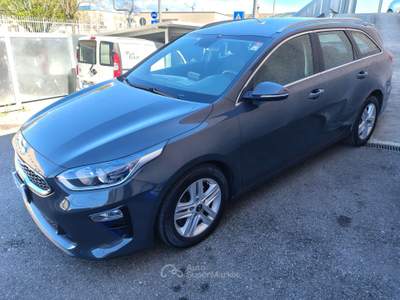 Kia Ceed SW BUSINESS CLASS 115CV MOTORE NUOVO KIA Grigio usata BOLTIERE