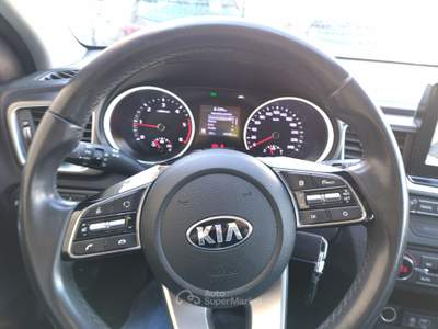Kia Ceed SW BUSINESS CLASS 115CV MOTORE NUOVO KIA Grigio usata BOLTIERE