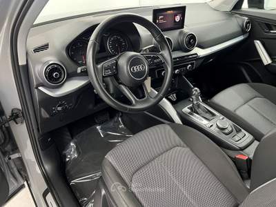 Audi Q2 Q2 30 1.6 tdi Identity Black s-tronic Grigio usata Fucecchio