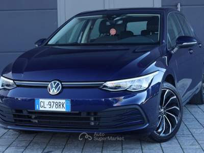 Volkswagen Golf 1.0 eTSI EVO DSG Life Blu/Azzurro usata Caorso