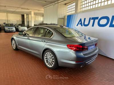 BMW Serie 5 530i 530i xdrive luxury auto Grigio usata Bollengo