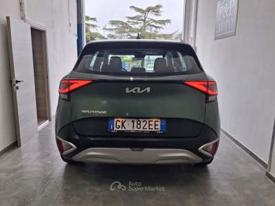 Kia Sportage 136 CV 2WD Mild Hybrid Business Class Verde usata Alberobello