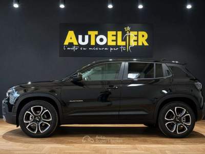 Jeep Avenger Avenger 1.2  e-hybrid mhev Summit 110cv edct6 Nero usata Moncalieri