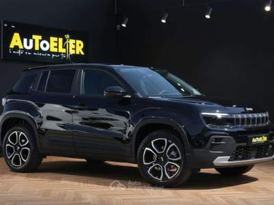 Jeep Avenger Avenger 1.2  e-hybrid mhev Summit 110cv edct6 Nero usata Moncalieri