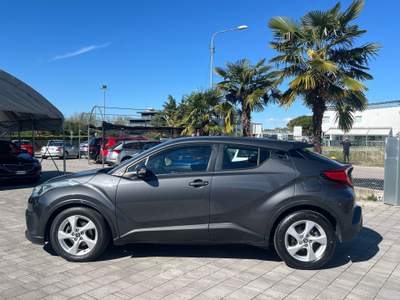 Toyota C-HR E-CVT 2WD Business FINANZIABILE Grigio usata Manzano