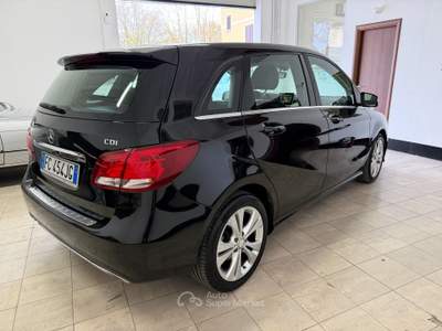 Mercedes-Benz Classe B B 200 d Sport KM 97000 OK NEOPATENTATI Nero usata Ravenna