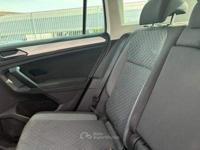 Volkswagen Tiguan SCR Business BlueMotion Technology Bianco usata Maserà di Padova