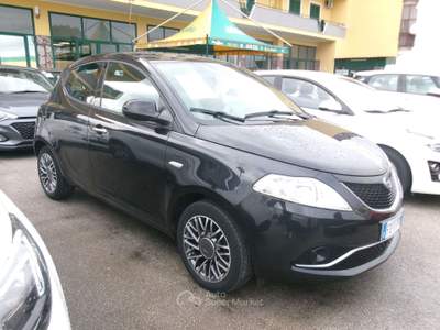 Lancia Ypsilon YPSILON 1.2 PLATINUM 69CV +600.00 GPL NUOVO Nero usata Giugliano in Campania