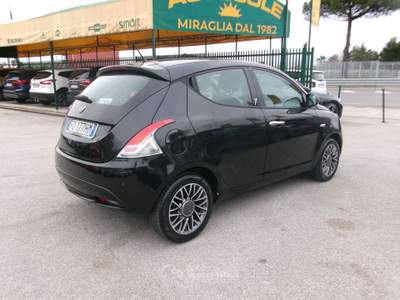 Lancia Ypsilon YPSILON 1.2 PLATINUM 69CV +600.00 GPL NUOVO Nero usata Giugliano in Campania