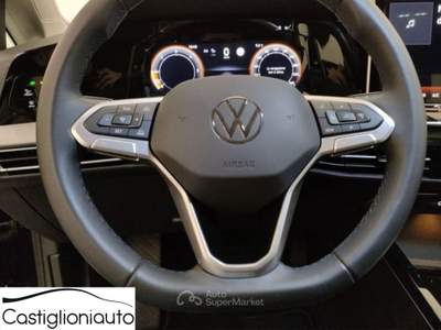 Volkswagen Golf Golf 2.0 TDI SCR 110KW Style DSG Nero usata Tradate