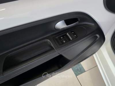 Volkswagen up! 5p eco move Bluemotion technology (50cv) Bianco usata Bisceglie