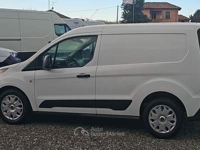 Ford Tourneo Connect Ford Connect Euro 6B Bianco usata Santa Giuletta