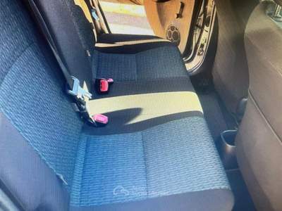Toyota Yaris 5 porte Lounge Grigio usata Pignataro Interamna