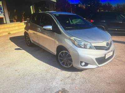 Toyota Yaris 5 porte Lounge Grigio usata Pignataro Interamna