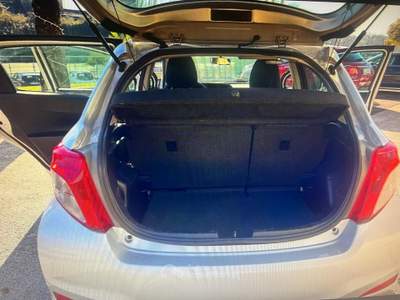 Toyota Yaris 5 porte Lounge Grigio usata Pignataro Interamna