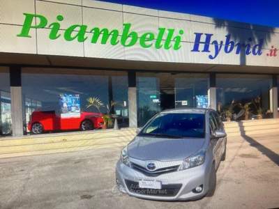 Toyota Yaris 5 porte Lounge Grigio usata Pignataro Interamna
