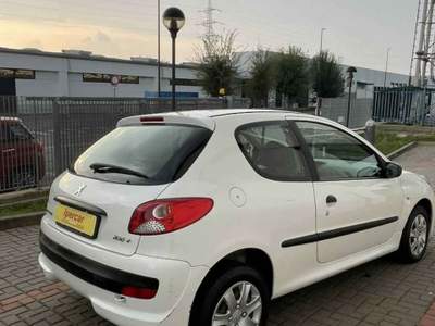 Peugeot 206 Plus 1.4 HDi 70CV VAN AUTOCARRO 2 POSTI Bianco usata Beinasco