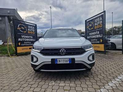 Volkswagen T-Roc 1.0 tsi Life 110cv PROMO FINANZIAMENTO Bianco usata Roma