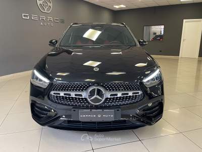 Mercedes-Benz GLA 200d 150cv AMG Premium Nero usata Gioia Tauro