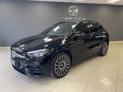 Mercedes-Benz GLA 200d 150cv AMG Premium Nero usata Gioia Tauro