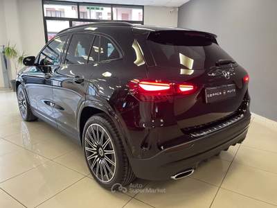 Mercedes-Benz GLA 200d 150cv AMG Premium Nero usata Gioia Tauro