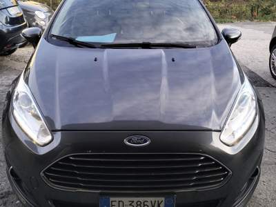 Ford Fiesta Super accessoriata , garantita, completamente tagliandata usata Vairano Patenora