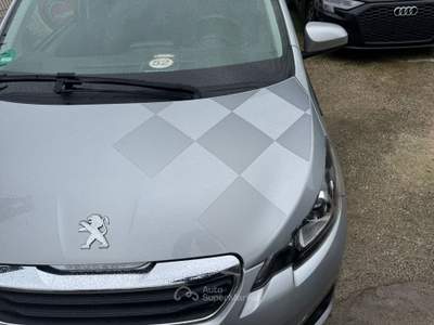 Peugeot 108 S&S 5 porte Allure TOP! Grigio usata CURTI