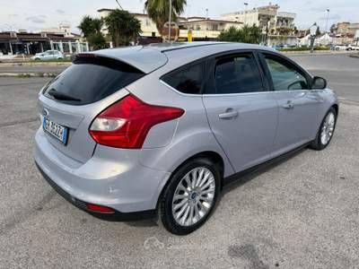 Ford Focus TITANIUM 1.6TDCI 115CV Grigio usata giugliano in campania