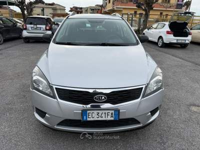 Kia Ceed CEE’D SPORTSWAGON 1.6CRDi VGT 90CV LX Grigio usata giugliano in campania