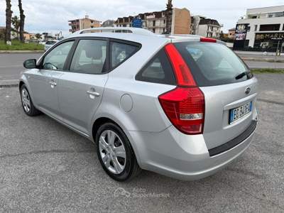 Kia Ceed CEE’D SPORTSWAGON 1.6CRDi VGT 90CV LX Grigio usata giugliano in campania
