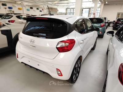 Hyundai i10 i10 1.0 mpi Connectline 63cv Bianco usata Torino
