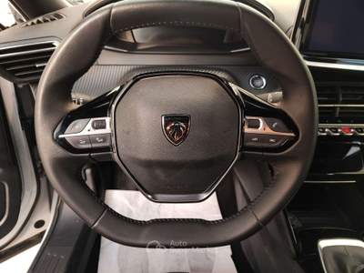 Peugeot 2008 2008 1.2 Allure s&s 100cv Bianco usata Torino
