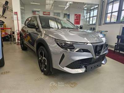 Alfa Romeo Junior Junior 1.2 ibrida Speciale edct6 Grigio usata Torino Alfa Romeo Junior Junior 1.2 ibrida Speciale edct6 Grigio usata Torino