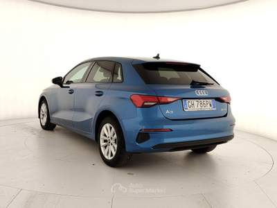 Audi A3 IV 2020 Sportback Sportback 35 2.0 tdi Business s-tronic Blu/Azzurro usata Caserta