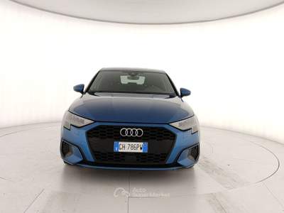 Audi A3 IV 2020 Sportback Sportback 35 2.0 tdi Business s-tronic Blu/Azzurro usata Caserta