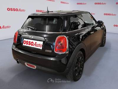 MINI Cooper COOPER 1.5 BENZINA 136 HP 3 PORTE NEOPATENTATI Nero usata Udine