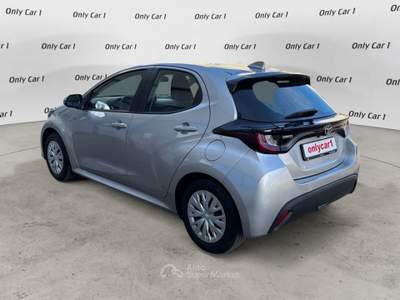 Toyota Yaris Yaris 1.5h Active Grigio usata Comacchio