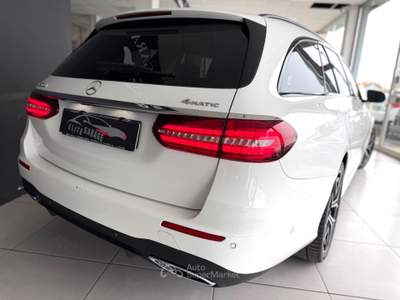 Mercedes-Benz Classe E M.B E 300 d 4Matic 265cv Premium Plus PELLE TABACCO Bianco usata CARESANABLOT