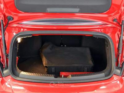 Volkswagen Maggiolino Cabrio 1.2 TSI Dsg BMT Pelle-Pdc-Navi-Retrocamera Rosso usata Monza