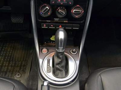Volkswagen Maggiolino Cabrio 1.2 TSI Dsg BMT Pelle-Pdc-Navi-Retrocamera Rosso usata Monza