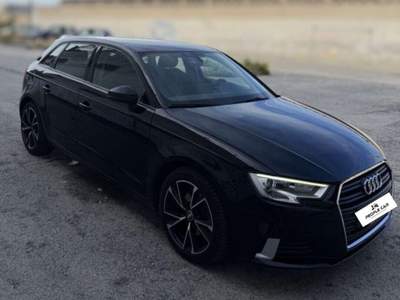 Audi A3 116 CV S tronic Nero usata Bari