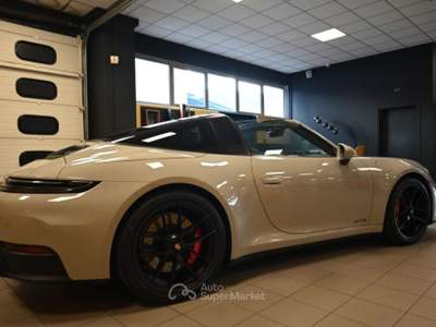 Porsche 911 NUOVA TARGA 4 GTS 541CV SOLLEV.21CHRONO CAM FULL!! Grigio usata Brescia