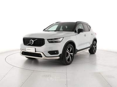 Volvo XC40 D3 Geartronic R-design Blu/Azzurro usata Modena