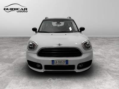 MINI Cooper 2.0 TwinPower Turbo Cooper D Steptronic Bianco usata Lucca