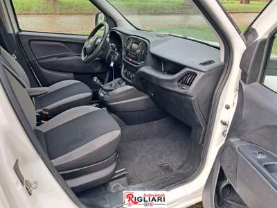 Fiat Doblò Doblò Maxi 1.6 MJT – Robustezza e spazio a bordo, pronto all’uso Bianco usata Teano