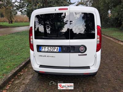 Fiat Doblò Doblò Maxi 1.6 MJT – Robustezza e spazio a bordo, pronto all’uso Bianco usata Teano