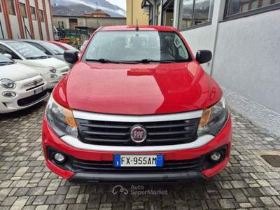Fiat Fullback Fullback 2.4 doppia cabina SX 4wd 5POSTI Rosso usata LECCO