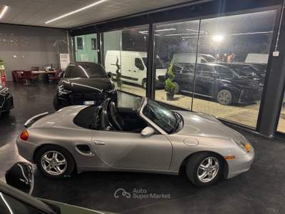Porsche Boxster MOTORE NUOVO Argento usata Quarrata