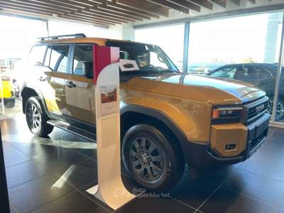 Toyota Land Cruiser 2.8 D4D A/T AWD ICON Bianco usata Scandiano
